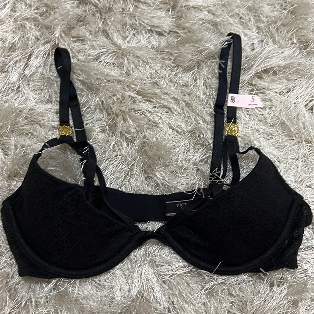 NWT Victoria’s Secret Very Sexy Black w/ Gold VS Embellishment size Small